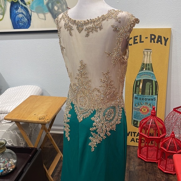 ABBY PARIS dress size 14 - Picture 8 of 17